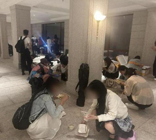 研究生横店做群演:上午学生晚上女佣 研究生横店做群演:上午学生晚上女佣