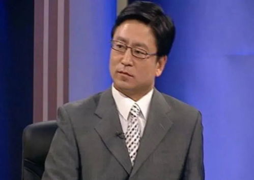 白岩松:年轻人没就业没钱拿什么消费 白岩松:年轻人没就业没钱拿什么消费