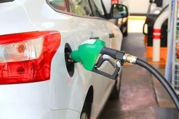 汽车后期可以加多少油量 汽车后期可以加多少油量
