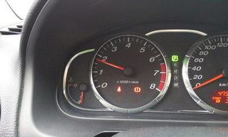 汽车转速多少转不伤车 汽车转速多少转不伤车