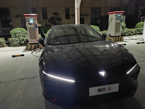 哪吒汽车充电多少钱 哪吒汽车充电多少钱