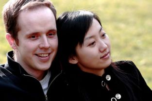 跨国情侣玫瑰和毛子吵架提离婚