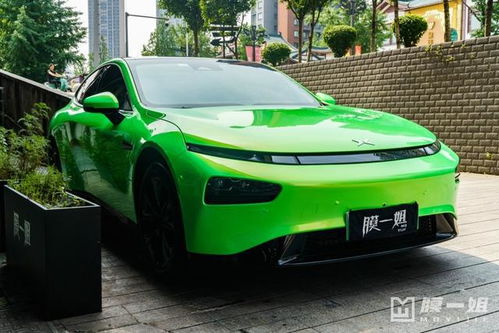汽车贴色膜价格多少 汽车贴色膜价格多少