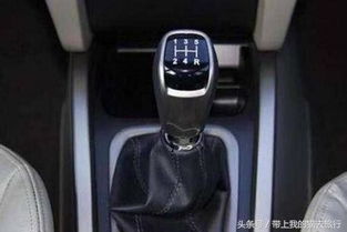 手动汽车多少车速换挡 手动汽车多少车速换挡