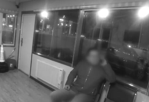 汽车撞人交警电话多少