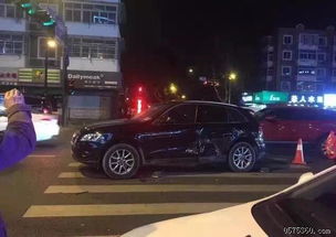 男子为求职故意撞毁5辆豪车 男子为求职故意撞毁5辆豪车