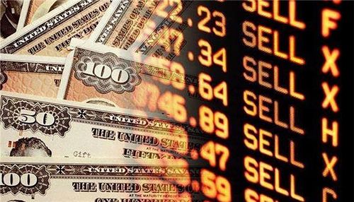 6.6万亿美债将到期 美国政府要垮? 6.6万亿美债将到期 美国政府要垮?