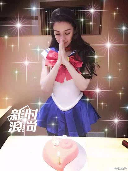 刘诗诗cos水兵月 刘诗诗cos水兵月