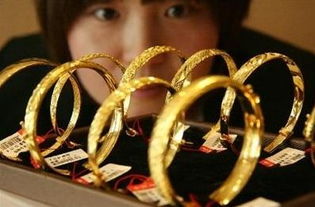 金饰价格跌破1000元大关 金饰价格跌破1000元大关
