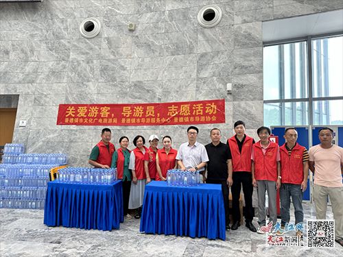 文旅局长回应让游客住自己家 文旅局长回应让游客住自己家