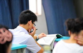 曝曾犯强奸罪的教师出狱后开办教培 曝曾犯强奸罪的教师出狱后开办教培