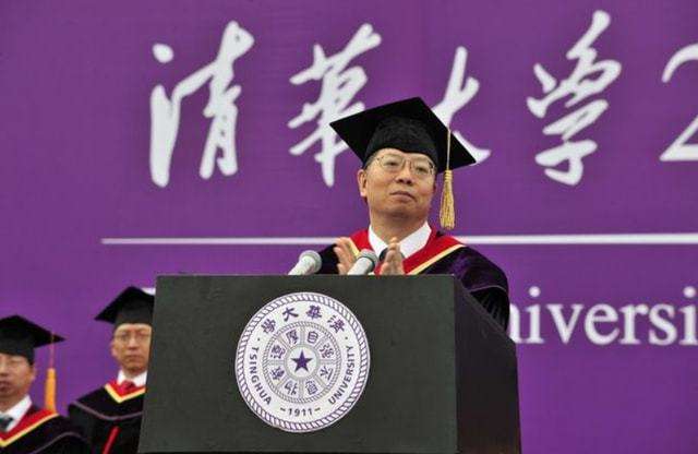 清华女神非清华毕业 考研名师被质疑