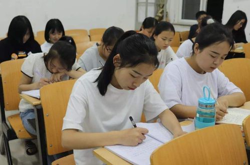 南京一大学食堂招博士?校方回应(南京一大学食堂招聘博士,校方回应背后的深层意义) 南京一大学食堂招博士?校方回应(南京一大学食堂招聘博士,校方回应背后的深层意义)