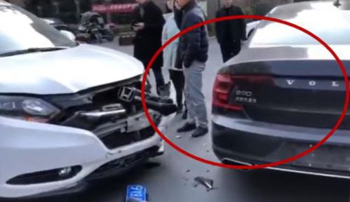 汽车保险杠换漆要多少钱(汽车保险杠换漆费用详解) 汽车保险杠换漆要多少钱(汽车保险杠换漆费用详解)