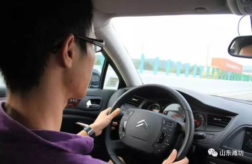 汽车后挡玻璃一个多少钱(汽车后挡玻璃价格解析,多少钱一块? 汽车后挡玻璃一个多少钱(汽车后挡玻璃价格解析,多少钱一块?