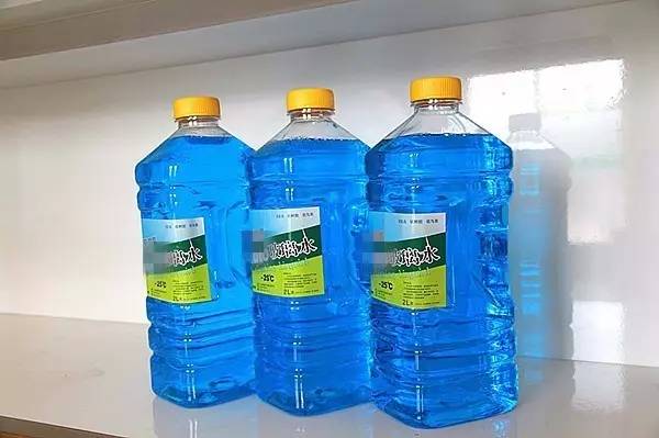 浙江小汽车玻璃水多少钱(浙江小汽车玻璃水的价格研究) 浙江小汽车玻璃水多少钱(浙江小汽车玻璃水的价格研究)