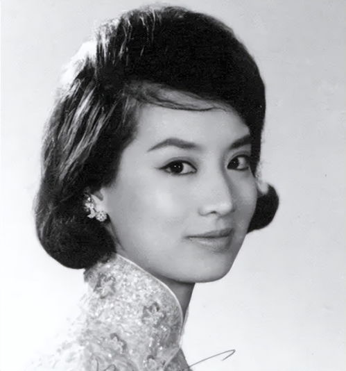 中山美穗21岁儿子拒绝继承其遗产(中山美穗之子,拒绝继承遗产,独立人生的选择) 中山美穗21岁儿子拒绝继承其遗产(中山美穗之子,拒绝继承遗产,独立人生的选择)