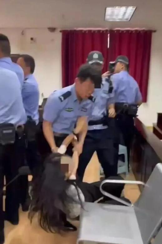 日本警察与住持性侵女高中生被捕(日本警察与住持性侵女高中生被捕事件深度解析) 日本警察与住持性侵女高中生被捕(日本警察与住持性侵女高中生被捕事件深度解析)