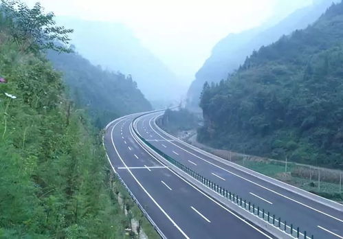 汽车站到磐安县多少公里(磐安县与汽车站之间的距离,探索一条公路的旅程) 汽车站到磐安县多少公里(磐安县与汽车站之间的距离,探索一条公路的旅程)