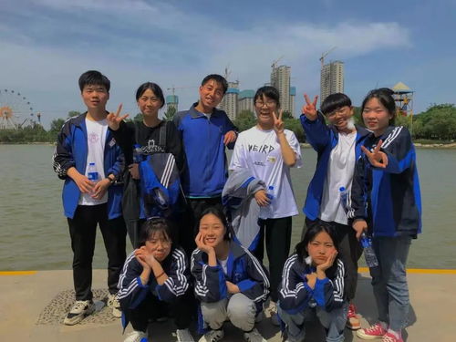 大学通报职工子女驾车逼停骑行学生(大学通报职工子女驾车逼停骑行学生事件，责任与反思)