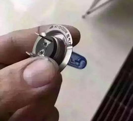 汽车灯泡哪里看多少瓦的(汽车灯泡,如何确定其功率瓦数) 汽车灯泡哪里看多少瓦的(汽车灯泡,如何确定其功率瓦数)