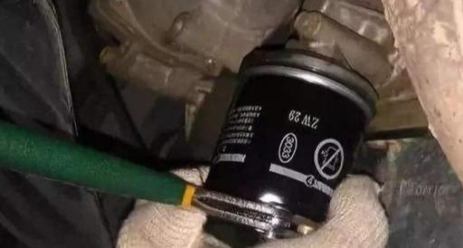 汽车保养换滤芯要多少钱(汽车保养换滤芯的费用解析) 汽车保养换滤芯要多少钱(汽车保养换滤芯的费用解析)