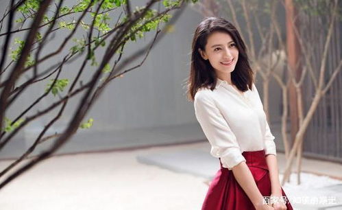 高圆圆带女儿在巴塞罗那吃麻辣烫(高圆圆带女儿在巴塞罗那品尝麻辣烫,美食之旅与家庭温馨时刻) 高圆圆带女儿在巴塞罗那吃麻辣烫(高圆圆带女儿在巴塞罗那品尝麻辣烫,美食之旅与家庭温馨时刻)