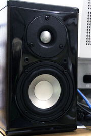 汽车音箱换电池要多少钱(汽车音箱换电池的费用分析) 汽车音箱换电池要多少钱(汽车音箱换电池的费用分析)
