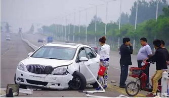 汽车被撞车辆报废多少钱(汽车被撞报废,损失评估与赔偿解析) 汽车被撞车辆报废多少钱(汽车被撞报废,损失评估与赔偿解析)