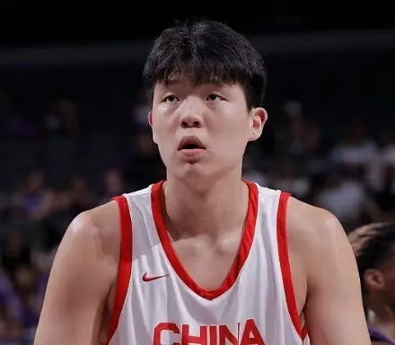杨瀚森成中国第三位NBA首轮秀(杨瀚森成中国第三位NBA首轮秀,篮球新星闪耀世界舞台) 杨瀚森成中国第三位NBA首轮秀(杨瀚森成中国第三位NBA首轮秀,篮球新星闪耀世界舞台)
