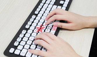 华为电脑键盘怎么画图(华为电脑键盘画图功能详解，轻松实现创意表达)