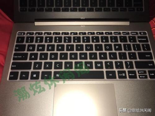 华为电脑怎么隐藏键盘(华为电脑隐藏键盘的方法详解) 华为电脑怎么隐藏键盘(华为电脑隐藏键盘的方法详解)