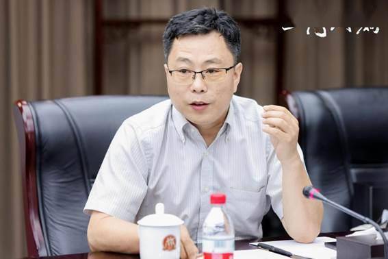 手工怎么制作华为电脑(手工打造华为电脑的独特之旅)