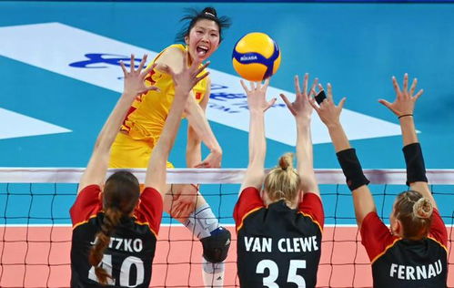中国女排3比1击败加拿大(中国女排以坚韧不拔之志,3比1战胜加拿大,荣耀的胜利与不屈的精神) 中国女排3比1击败加拿大(中国女排以坚韧不拔之志,3比1战胜加拿大,荣耀的胜利与不屈的精神)