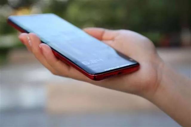 华为手机保时捷怎么截图 华为手机保时捷怎么截图
