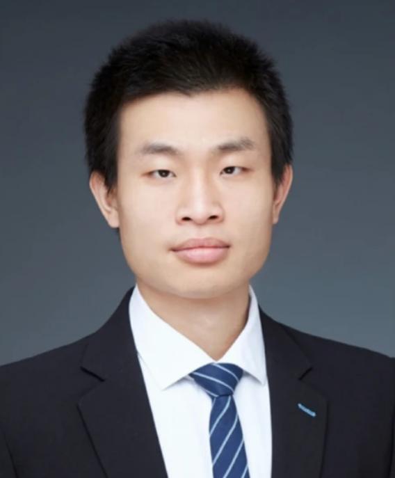 北大博雅塔为王虹邓煜亮灯 北大博雅塔为王虹邓煜亮灯