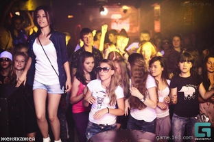 夜总会接吻游戏大全攻略 VS 智力游戏恶作剧攻略